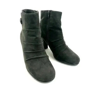 Gray Faux Suede Ankle Boots Size 7 M Round Toe Role Away Women's A2 Aerosoles